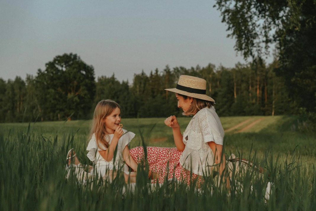 Navigating the Teenage Maze:  A Parent's Guide to Real Connection