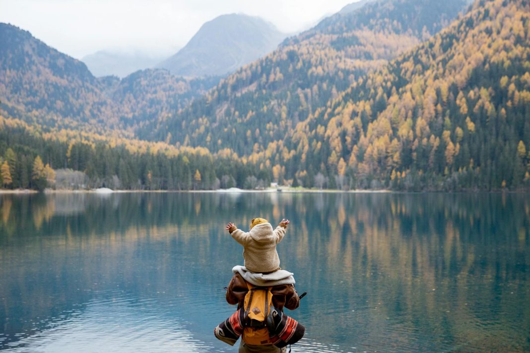 The Dad's Guide:  Navigating the Rapids of Fatherhood