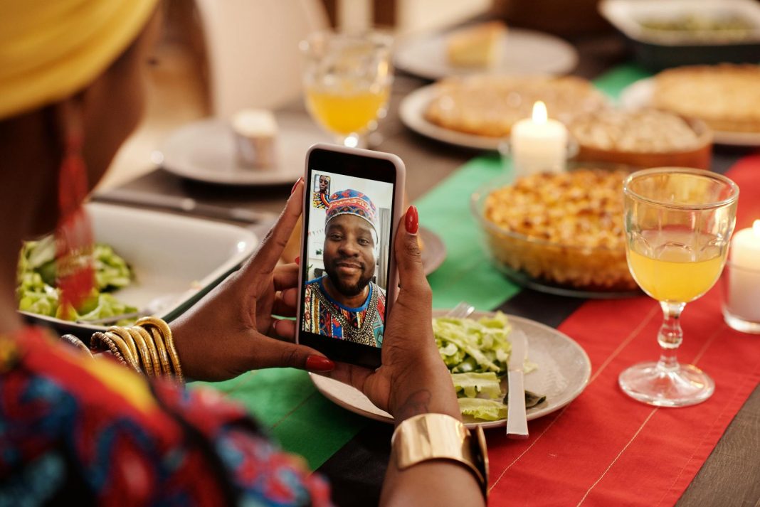 Family Food Fix:  Winning the Nutrition Game Without Losing Your Mind