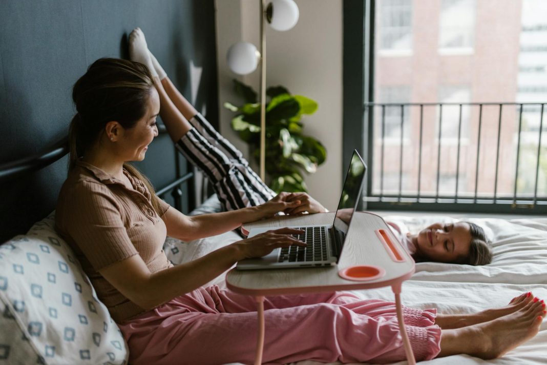 Mastering the Mayhem: Practical Tips for Working Parents