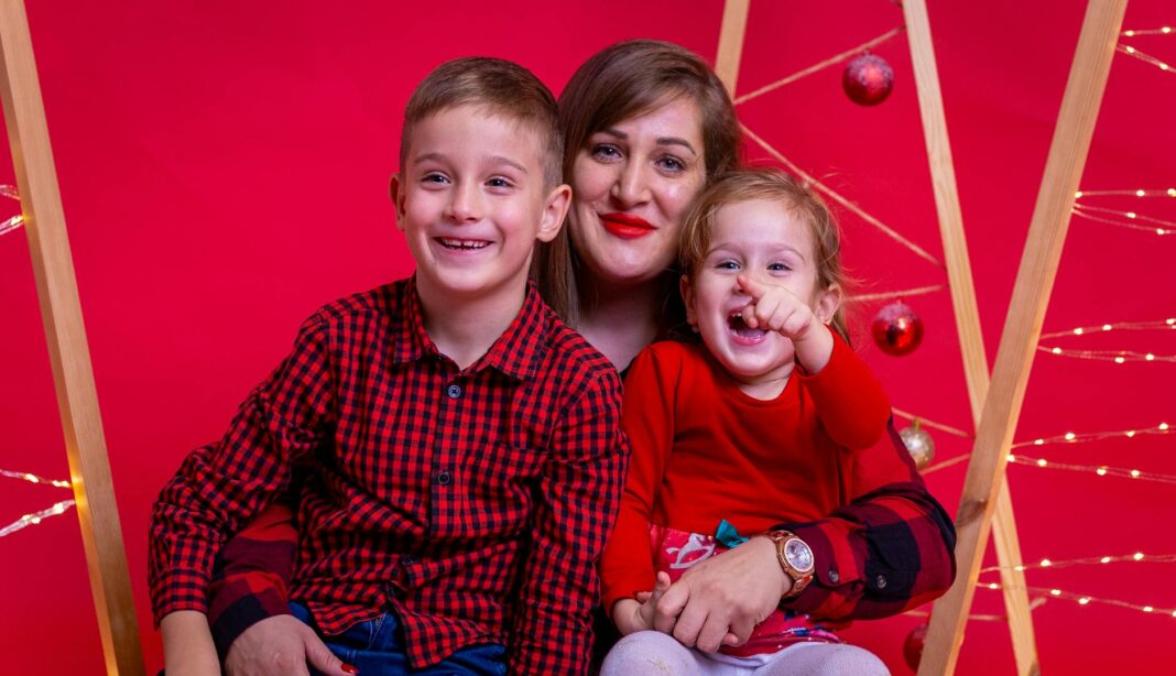 The Parent's Heartbeat: Nurturing Happy, Healthy Kids with Love and Laughter The Parent's Heartbeat: Nurturing Happy, Healthy Kids with Love and Laughter